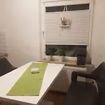 Private In Nordenham- Grosser Balkon By Interhome Lägenhet