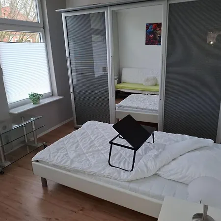 Appartement Private In Nordenham- Grosser Balkon By Interhome *
